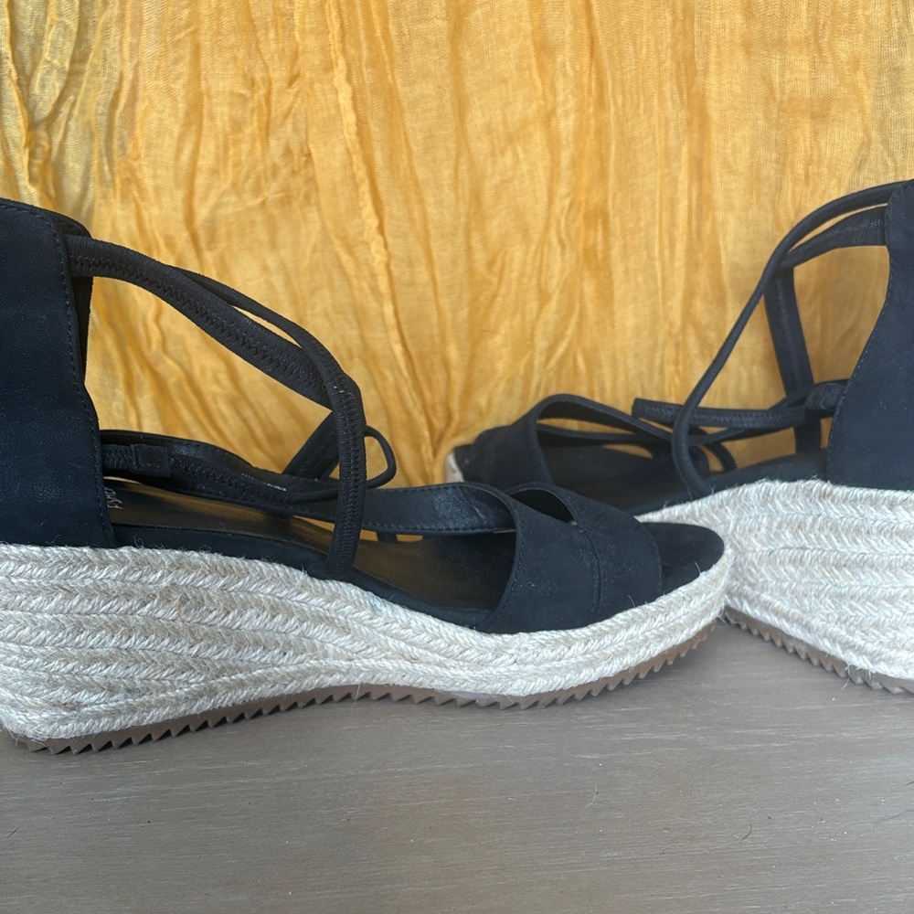 Eileen Fisher WANDA Black Strappy Espadrille Wedge Sandals - 7 1/2 NWOB - Picture 9 of 9